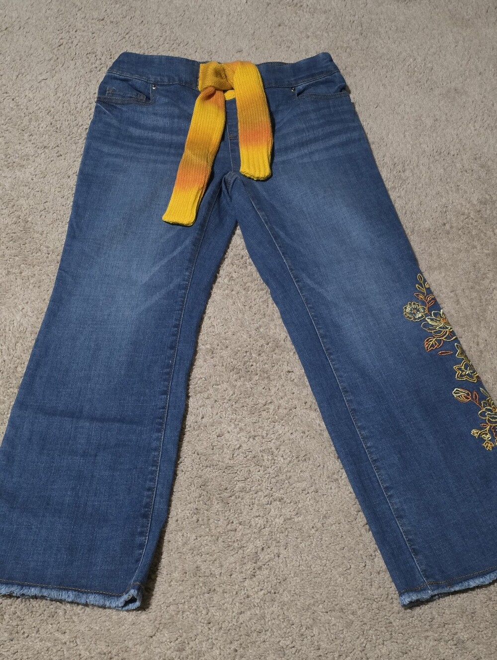 The Pioneer Woman Embroidered Wide Leg Flare Jeans XS - Picture 7 of 12